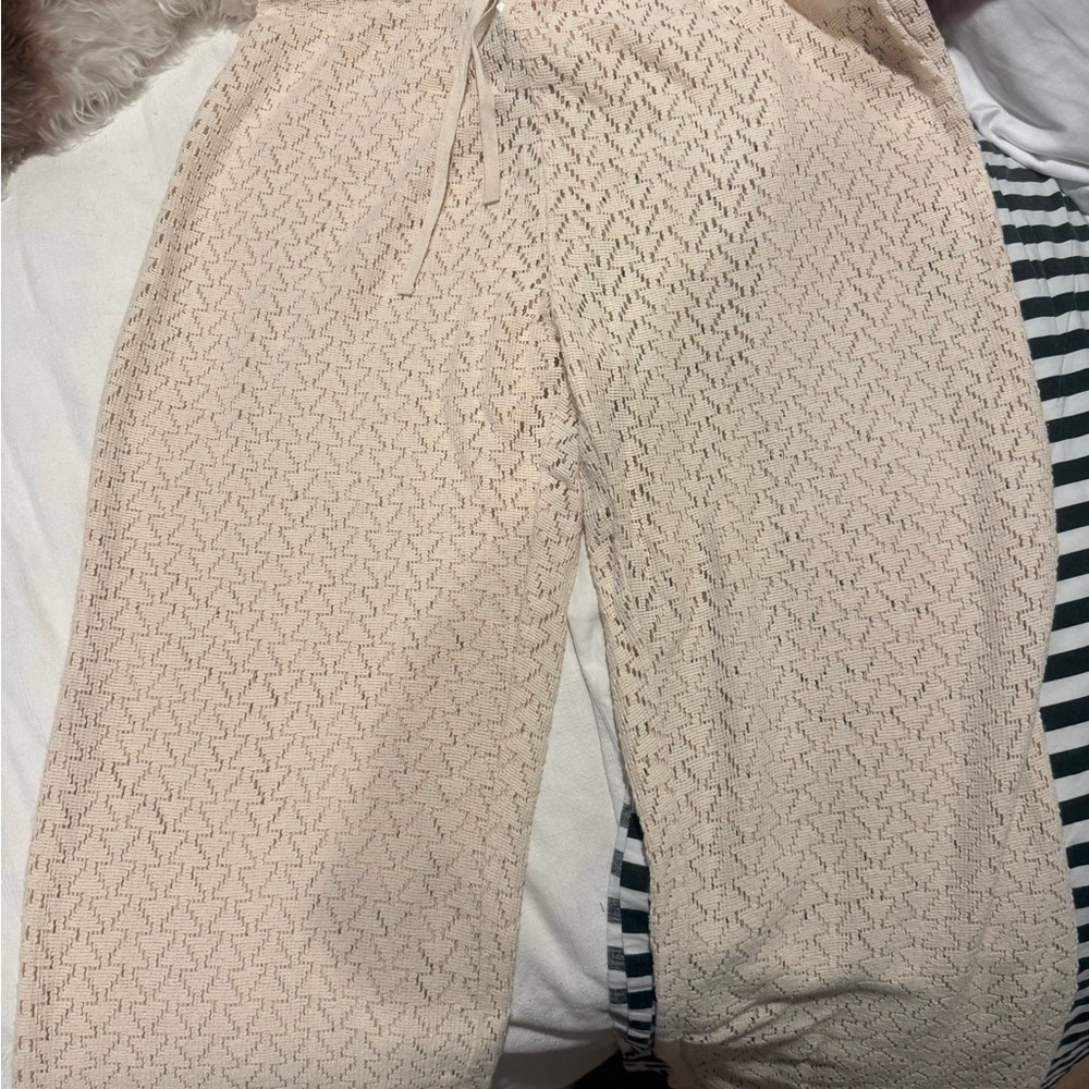 Roxy Beige Textured Shorts
